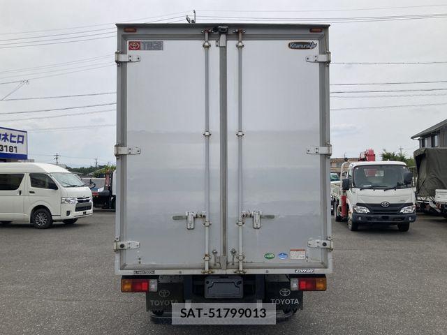 Toyota DYNA TRUCK 2017-06 7784493-4