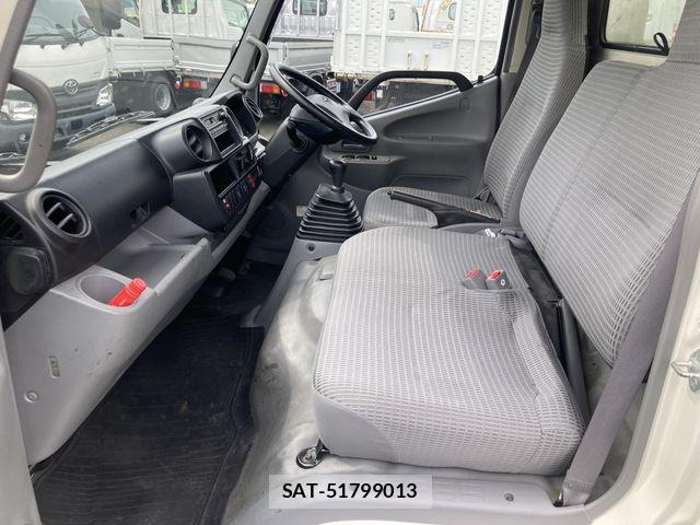 Toyota DYNA TRUCK 2017-06 7784493-8