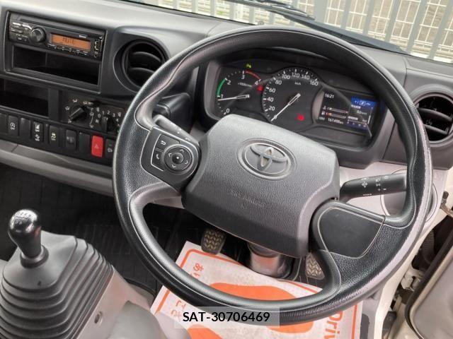 Toyota DYNA TRUCK 2020-01 7784495-17