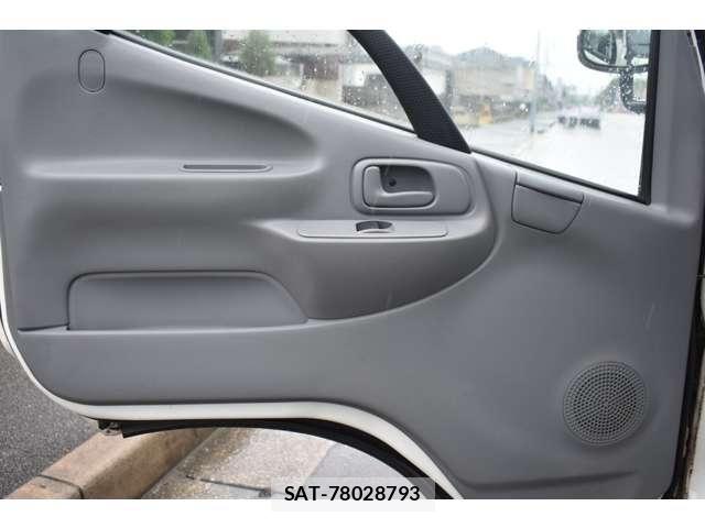 Toyota DYNA TRUCK 2014-09 7784501-9