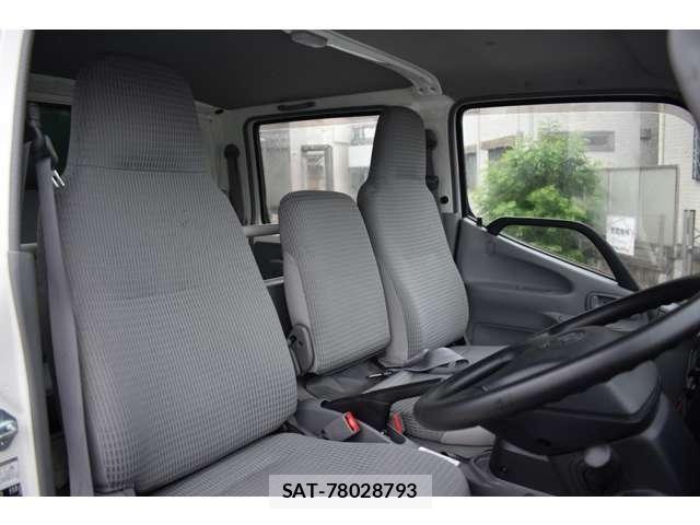 Toyota DYNA TRUCK 2014-09 7784501-23