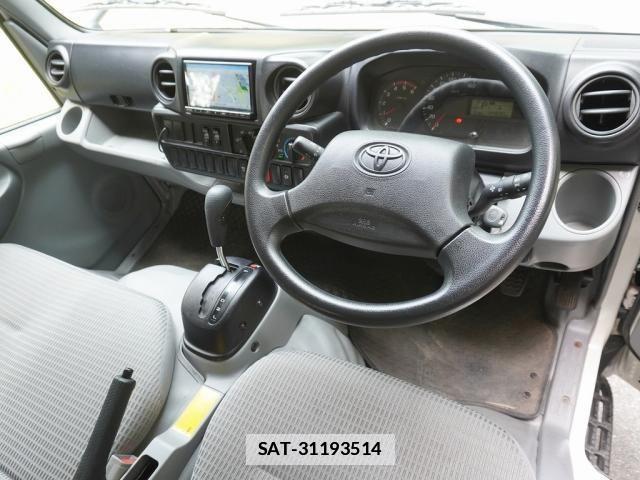 Toyota DYNA TRUCK 2021-04 7784496-2