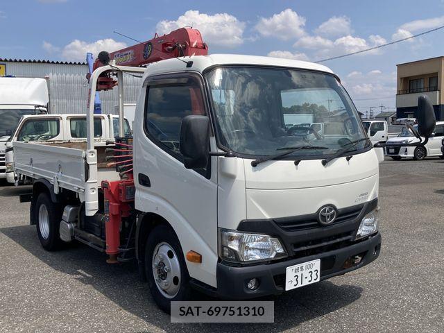 Toyota DYNA TRUCK 2017-02 7784497-0