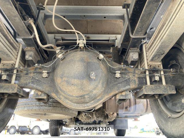 Toyota DYNA TRUCK 2017-02 7784497-18