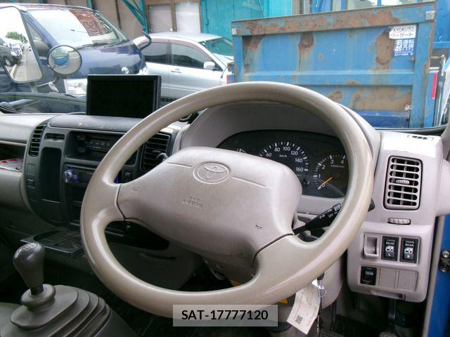 Toyota DYNA TRUCK 2014-01 7876225-17