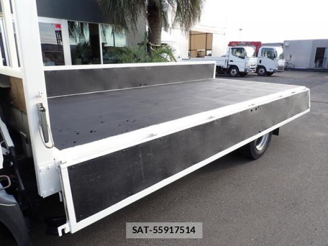 Toyota DYNA TRUCK 2019-05 7902547-11