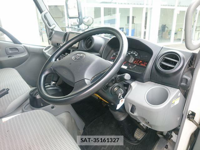 Toyota DYNA TRUCK 2019-07 7902548-1