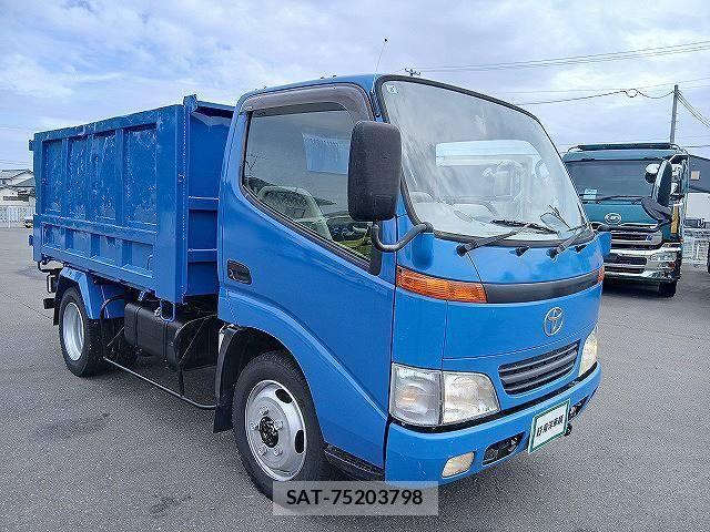 Toyota DYNA TRUCK 2002-02 7961328-1