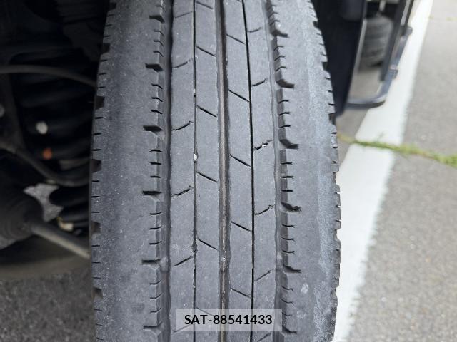 Toyota DYNA TRUCK 2017-12 7961322-14