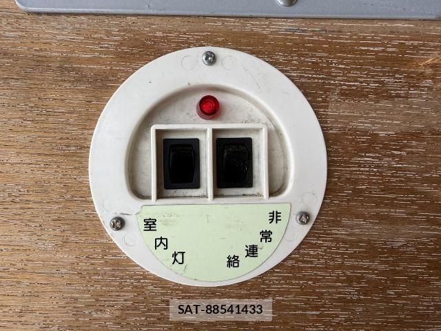 Toyota DYNA TRUCK 2017-12 7961322-27