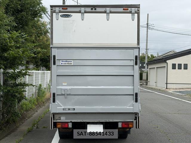 Toyota DYNA TRUCK 2017-12 7961322-4