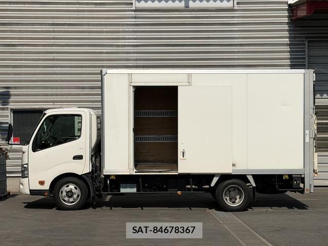 Toyota DYNA TRUCK 2018-02 7961324-2