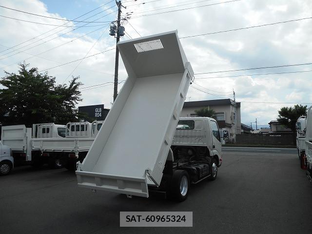 Toyota DYNA TRUCK 2011-11 7961331-9