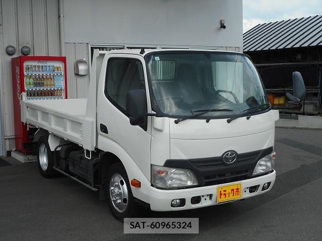 Toyota DYNA TRUCK 2011-11 7961331-2