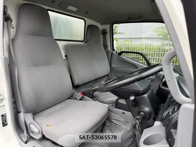 Toyota DYNA TRUCK 2018-06 7961321-15