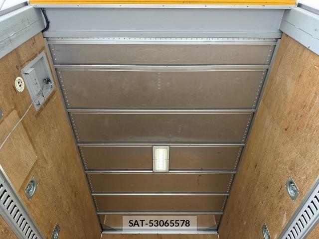 Toyota DYNA TRUCK 2018-06 7961321-25