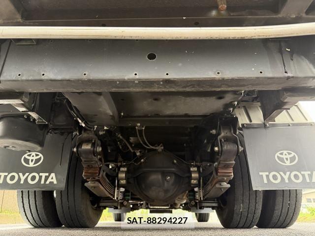 Toyota DYNA TRUCK 2020-03 7961316-11