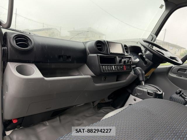 Toyota DYNA TRUCK 2020-03 7961316-18