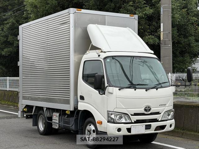 Toyota DYNA TRUCK 2020-03 7961316-1