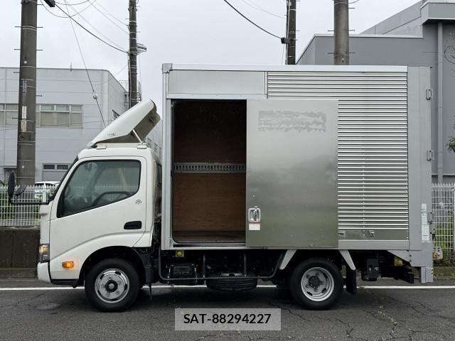 Toyota DYNA TRUCK 2020-03 7961316-3