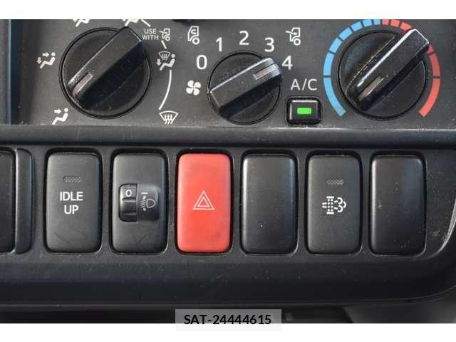 Toyota DYNA TRUCK 2018-04 7961329-24