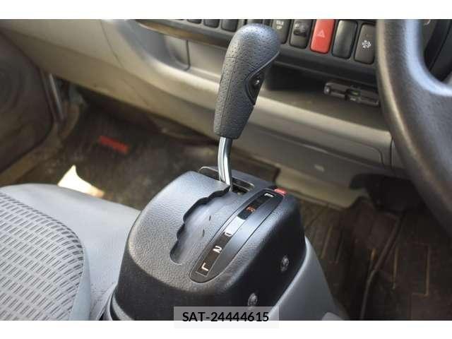 Toyota DYNA TRUCK 2018-04 7961329-2