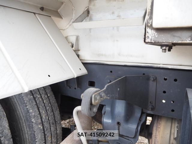 Toyota DYNA TRUCK 2004-08 7961336-16