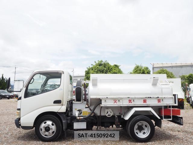 Toyota DYNA TRUCK 2004-08 7961336-1