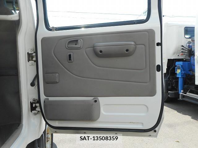 Toyota DYNA TRUCK 2012-04 7961335-15