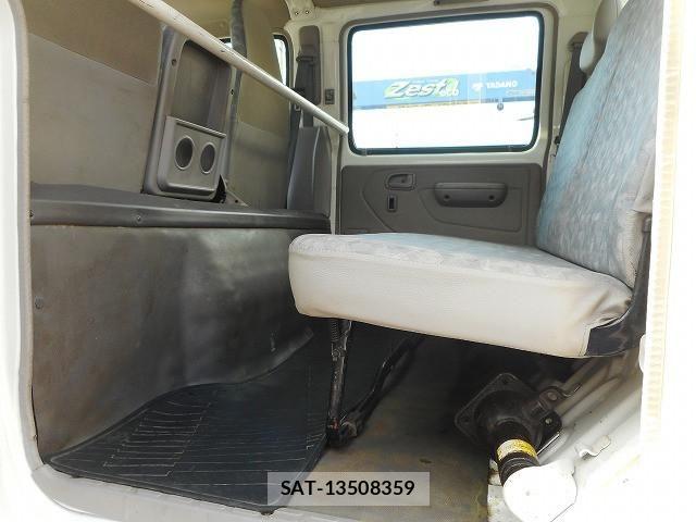 Toyota DYNA TRUCK 2012-04 7961335-19