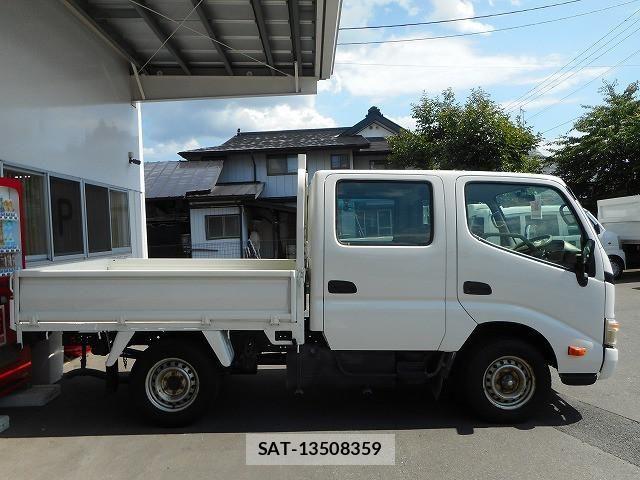Toyota DYNA TRUCK 2012-04 7961335-3