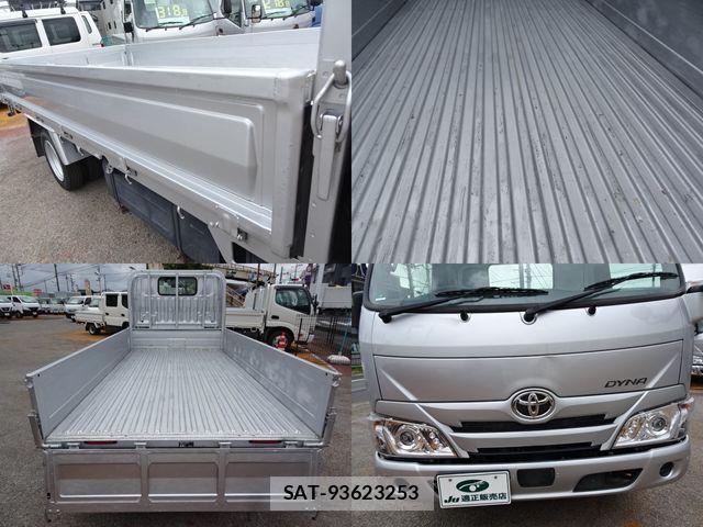 Toyota DYNA TRUCK 2023-01 7979094-5