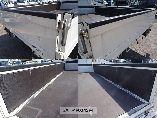 Toyota DYNA TRUCK 2022-08 7979098-6