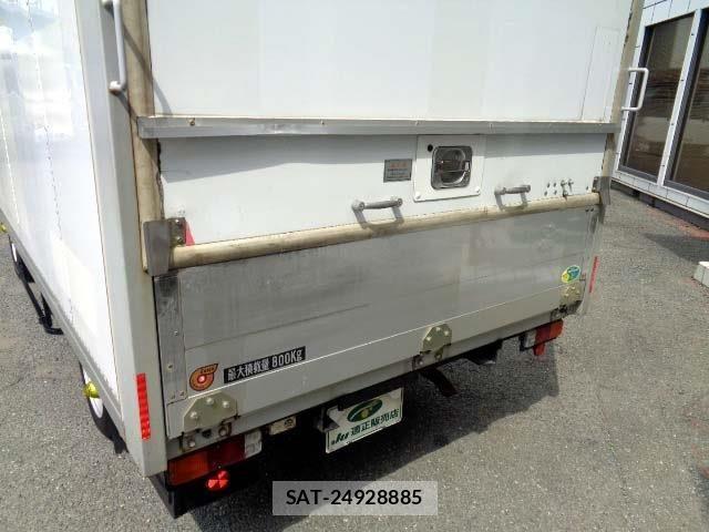 Toyota DYNA TRUCK 2017-06 7979101-13