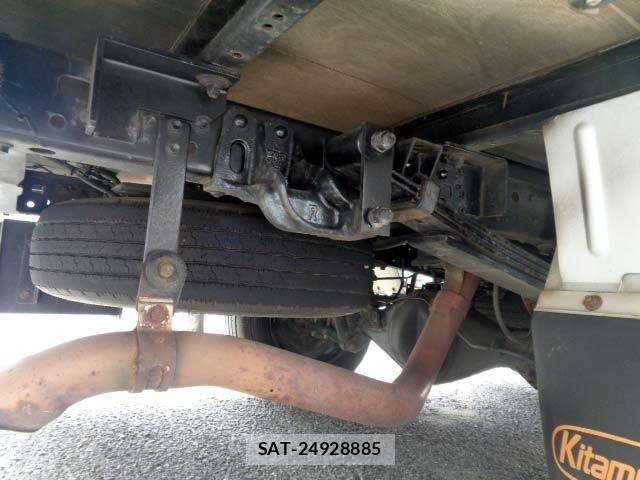 Toyota DYNA TRUCK 2017-06 7979101-16