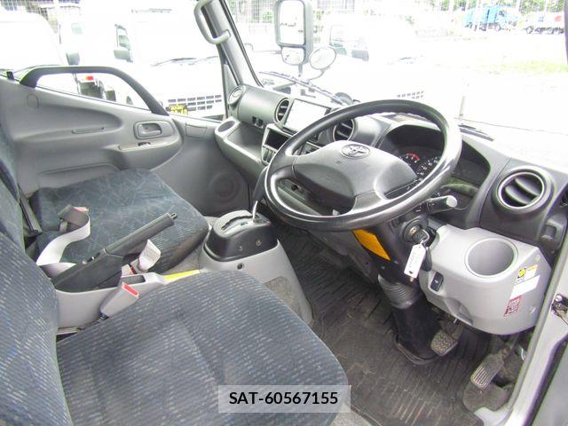 Toyota DYNA TRUCK 2021-04 8035324-9