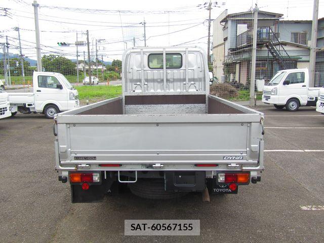 Toyota DYNA TRUCK 2021-04 8035324-5