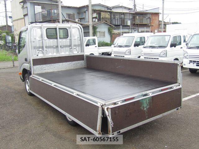 Toyota DYNA TRUCK 2021-04 8035324-7