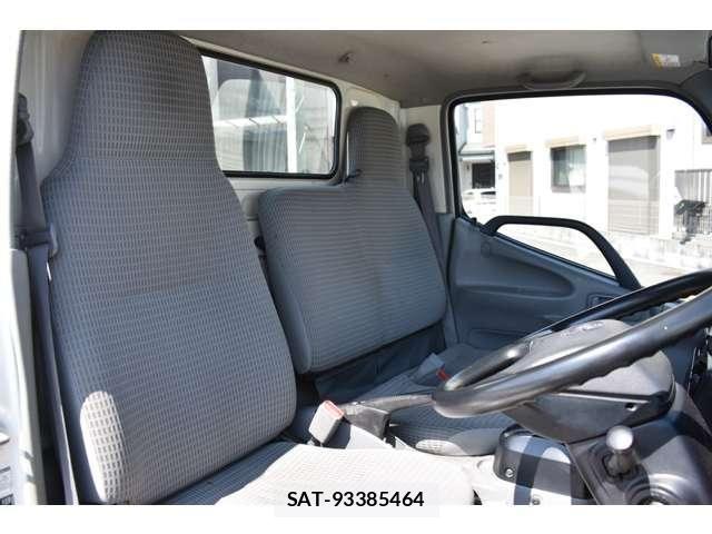 Toyota DYNA TRUCK 2019-08 8035332-11