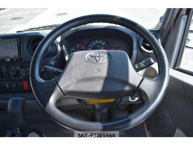 Toyota DYNA TRUCK 2019-08 8035332-1