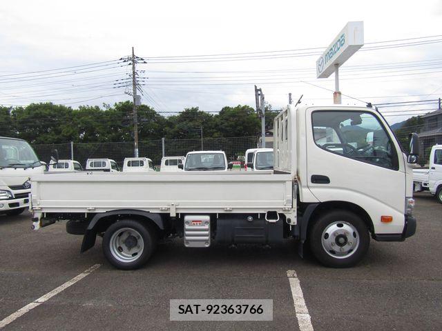 Toyota DYNA TRUCK 2020-03 8035325-3