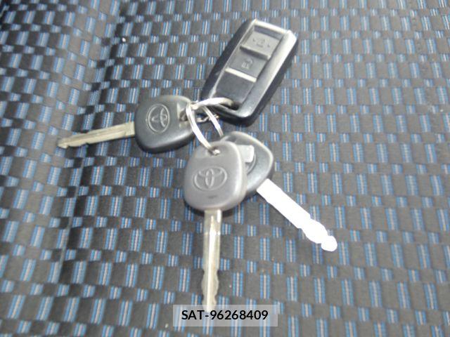 Toyota DYNA TRUCK 2021-11 8035321-8