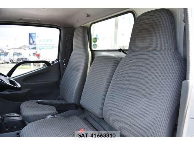 Toyota DYNA TRUCK 2019-02 8035333-23