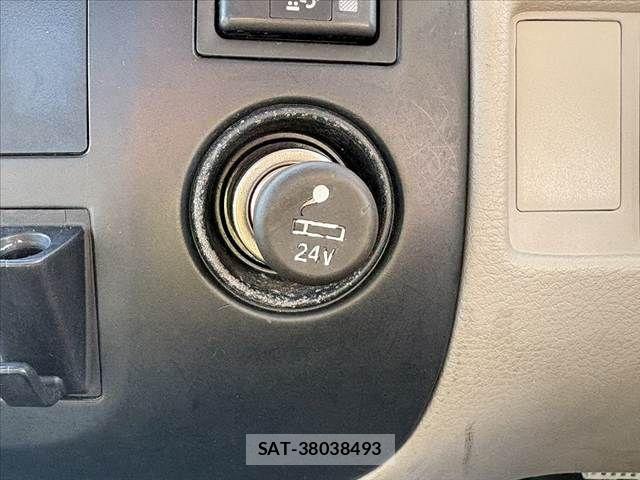 Toyota DYNA TRUCK 2009-08 8073623-23