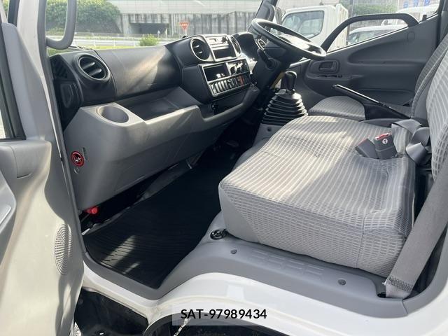 Toyota DYNA TRUCK 2015-07 8073621-22