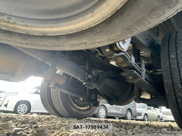 Toyota DYNA TRUCK 2015-07 8073621-24