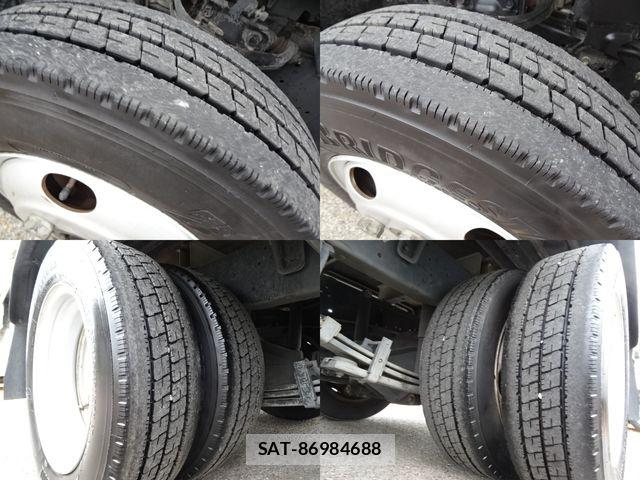 Toyota DYNA TRUCK 2020-06 8145740-10