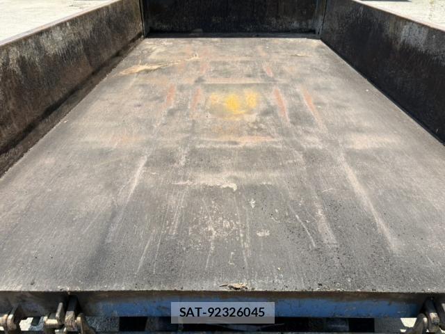 Toyota DYNA TRUCK 2014-03 8158317-18
