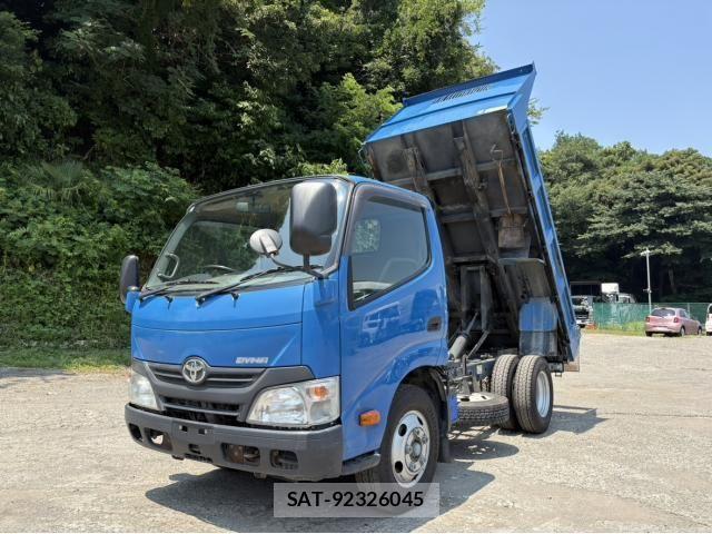 Toyota DYNA TRUCK 2014-03 8158317-8