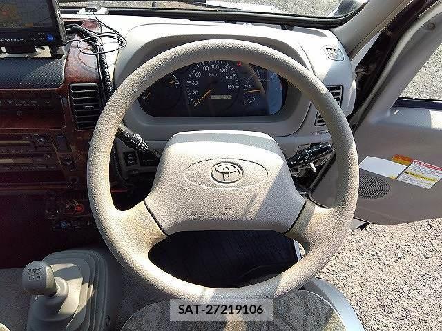 Toyota DYNA TRUCK 2003-07 8207353-11